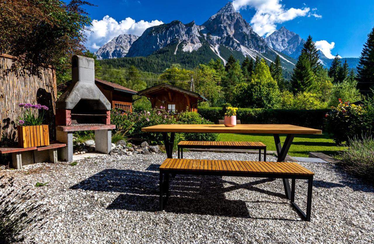 Schneehaus Chalet Ehrwald Exterior photo