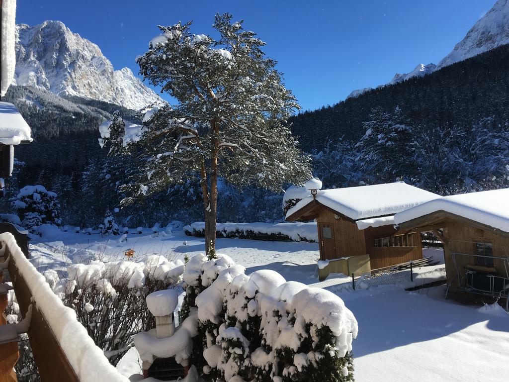 Schneehaus Chalet Ehrwald Exterior photo