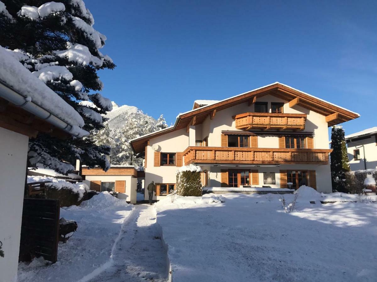 Schneehaus Chalet Ehrwald Exterior photo