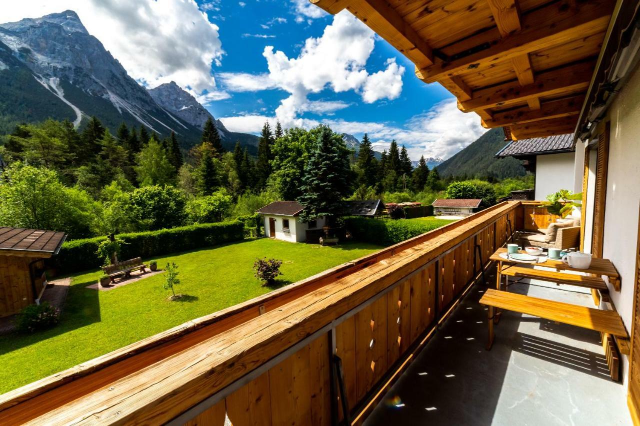 Schneehaus Chalet Ehrwald Exterior photo